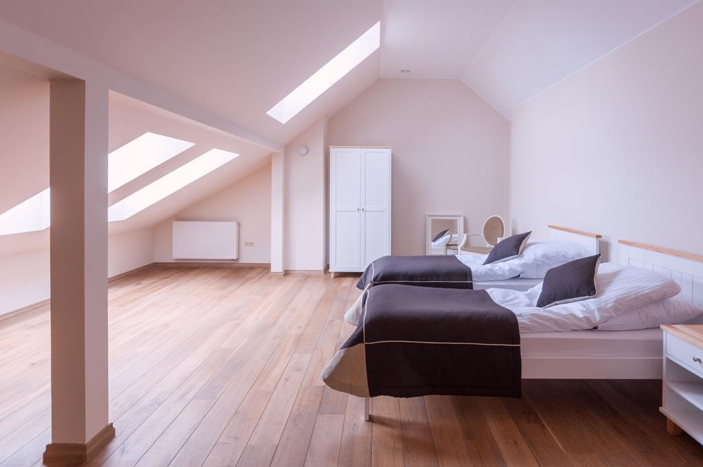 Hotel Gosciniec Kasztel U Gostla à Murowana Goślina Chambre photo